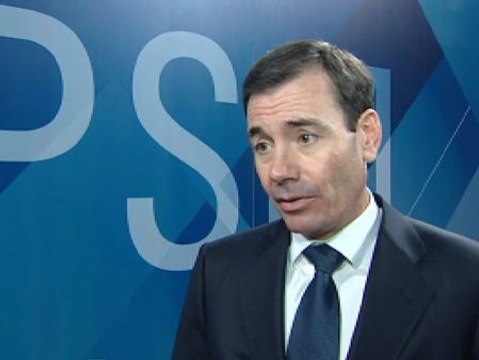 Tomás Gómez acusa al Gobierno de jugar con las ilusiones de los madrileños desempleados