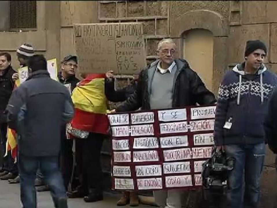 Homs dice que el simposio puede ser "útil" para superar prejuicios