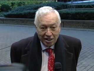 Margallo: "Los catalanes tienen derecho a saber cuáles serían las consecuencias de una u otra opción"