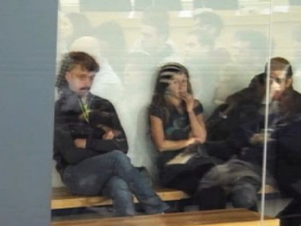 Condenados a 3.860 años de cárcel los etarras que atentaron contra el cuartel de Burgos