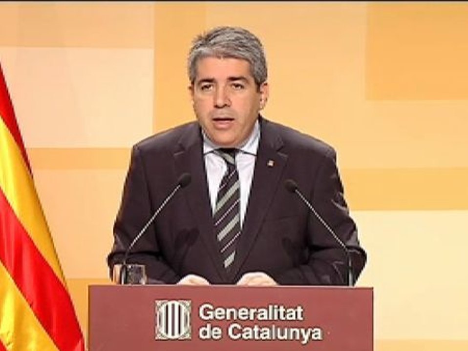 Homs denuncia "una reforma encubierta de la Constitución" en la iniciativa del Gobierno para eliminar duplicidades