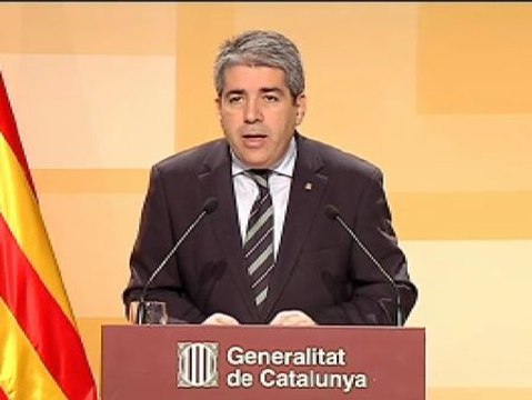 Homs denuncia una reforma encubierta de la Constitución en la iniciativa del Gobierno para eliminar duplicidades