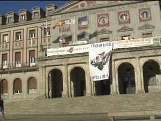 Encierro en Ferrol a la espera de pedidos para Navantia