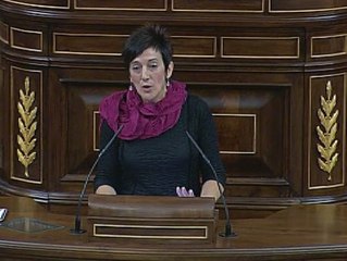 Una diputada de Amaiur improvisa unos &#039;bertsos&#039; contra la ley Wert