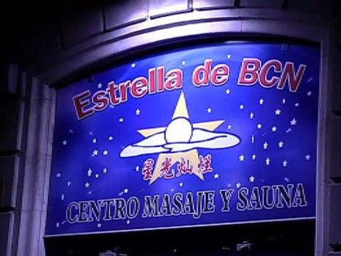 La policía registra 40 peluquerías asiáticas en busca de prostitución encubierta