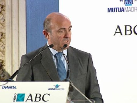 De Guindos: Hemos detenido la hemorragia y ahora hay que estabilizar al enfermo