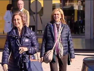 El Rey recibe la visita de la Reina y su hija la Infanta Cristina