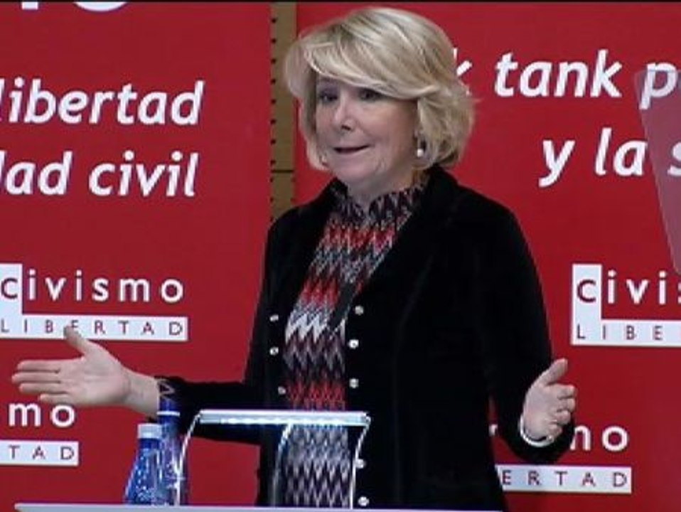 Esperanza Aguirre: "Ley de huelga ya, llevamos treinta y tantos años de retraso"