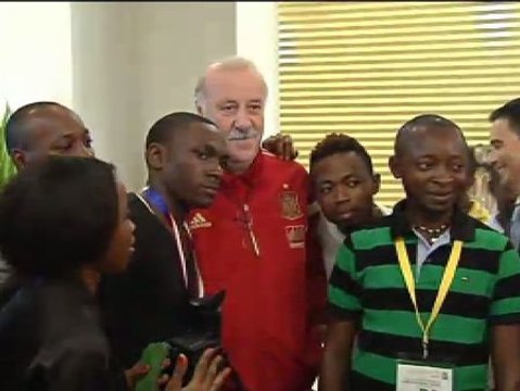 Vicente del Bosque sobre su renovación hasta 2016: Sí he firmado