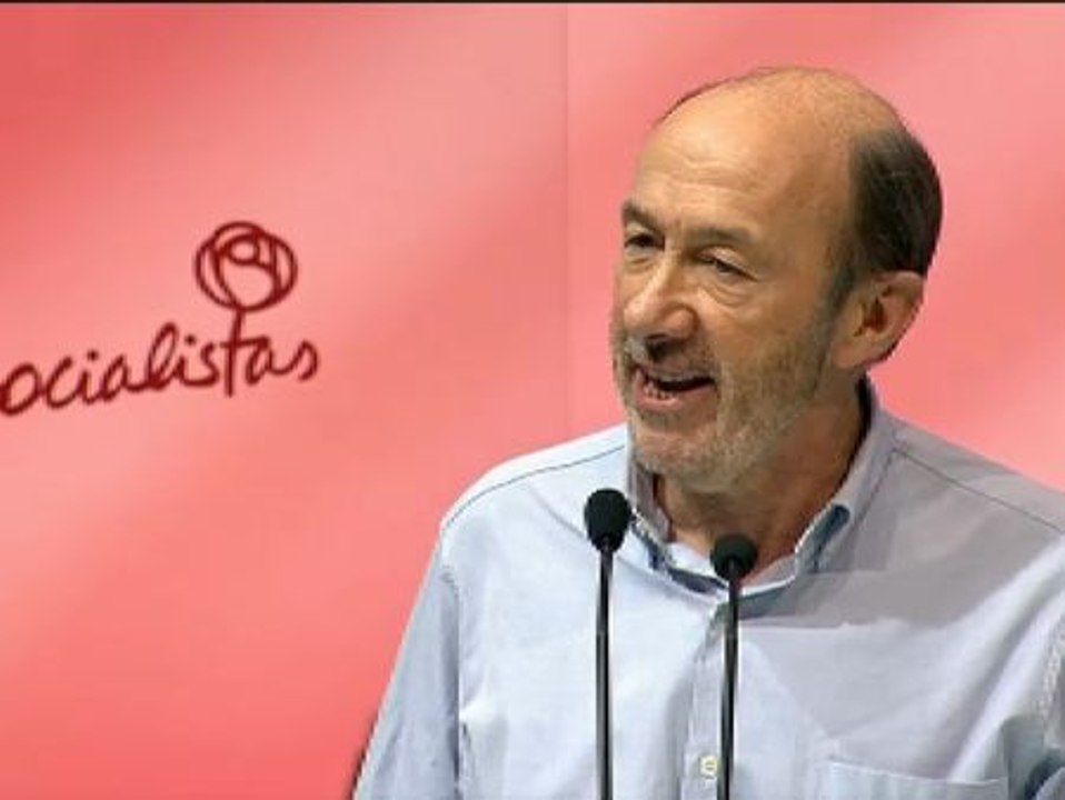 Los socialistas advierten de que  "el PSOE ha vuelto"