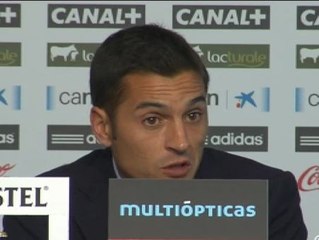 Almería se aleja del descenso