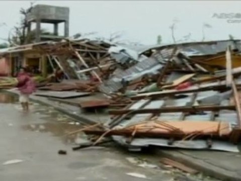El tifón Yolanda arrasa Filipinas