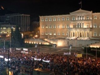 Samaras se salva de la moción de censura