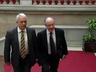 Rato comparece en la comisión del Parlament