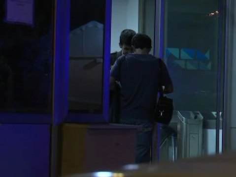 Registros a los periodistas de Canal 9 en las instalaciones de Burjassot