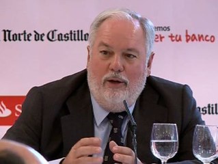 Cañete: "el Gobierno acierta también muchas veces"