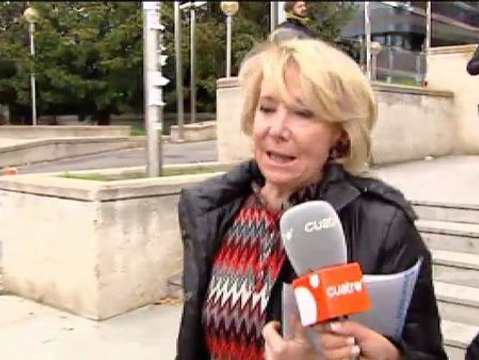 Esperanza Aguirre dispuesta a colaborar en el caso Gürtel