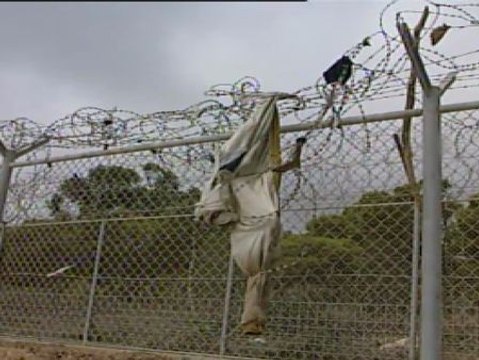 Interior colocará una alambrada con cuchillas en Melilla