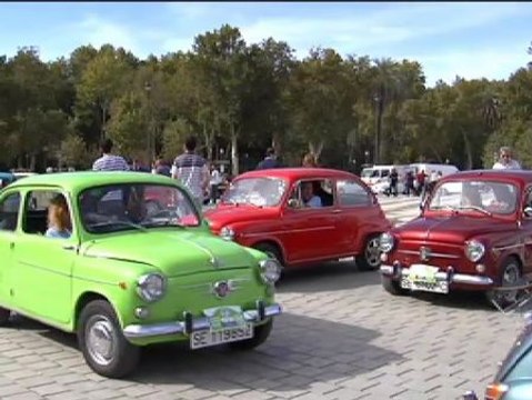 Los 600 toman la Plaza de España de Sevilla