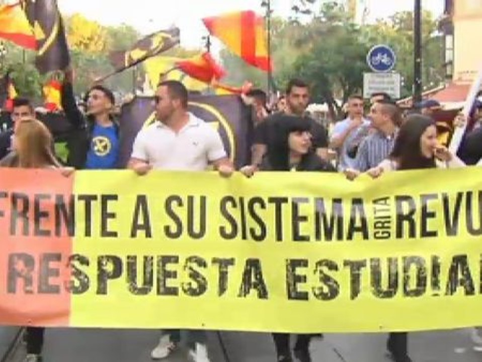 Batalla campal en Sevilla tras los enfrentamientos entre grupos extremistas