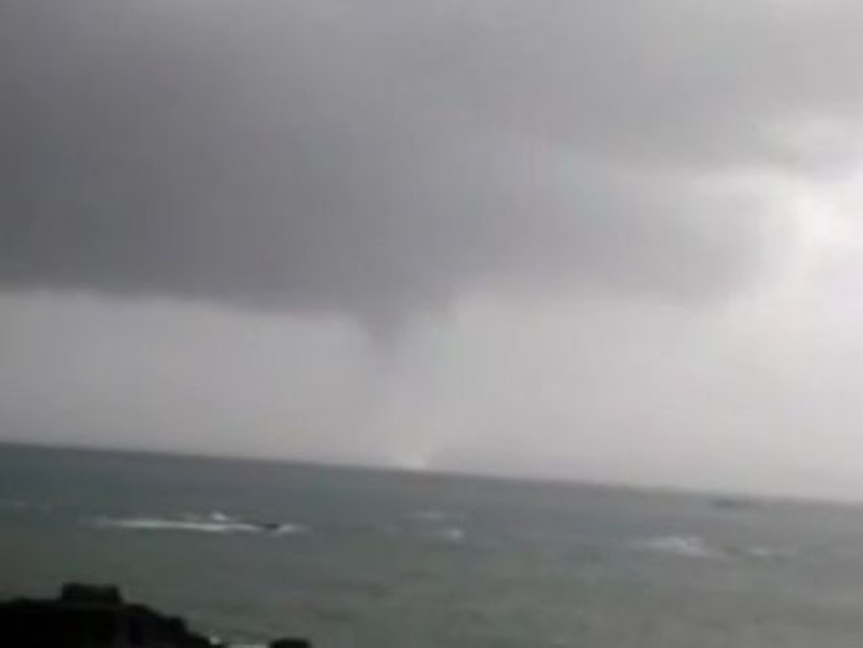 Pequeño tornado en Pontevedra