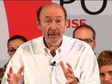 Rubalcaba acusa a Sáenz de Santamaría de 