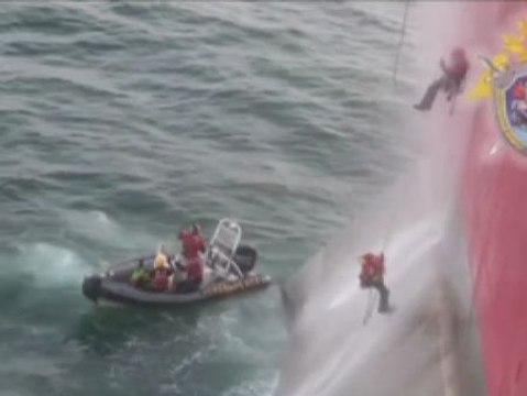 Rusia quiere procesar a treinta activistas de Greenpeace