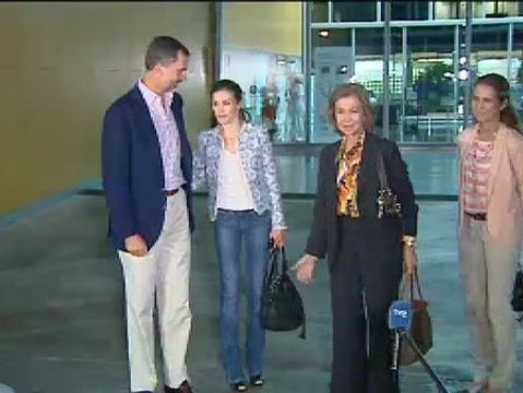 La Familia Real muy contenta tras la operación del Rey que ha sido todo un éxito