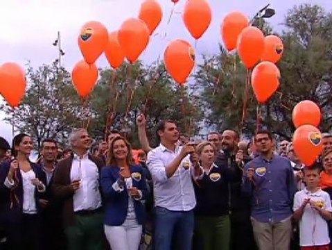 El PP ofrece un pacto anti independentista frente a los separatistas