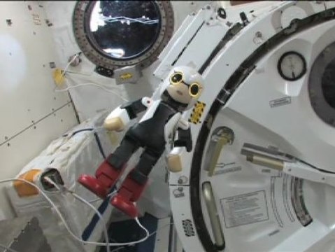 Kirobo, un robot y astronauta japonés
