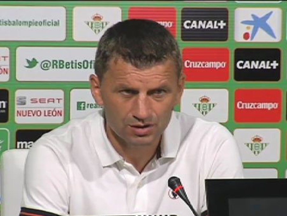 Djukic : "Hemos regalado demasiadas cosas al rival"