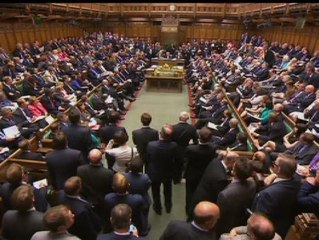 Cameron dice que sería impensable proceder "si existe una oposición abrumadora en el Consejo de la ONU"