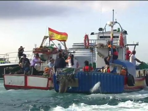 Manifestación de pescadores en aguas próximas al Peñón
