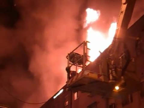 Casi un año tardarán los vecinos de Tetuán en volver a sus casas tras el incendio