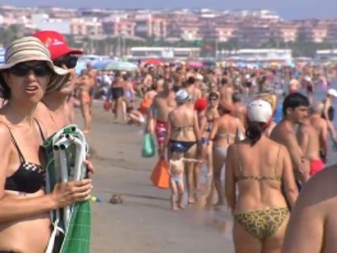 Lleno en las playas durante el puente de agosto