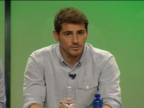 Casillas a Mou: Le deseo lo mejor y ojalá tenga grandes resultados en el Chelsea