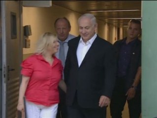 El primer ministro de Israel se recupera favorablemente de una operación