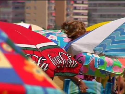 EL levante español cuelga el cartel de no hay billetes