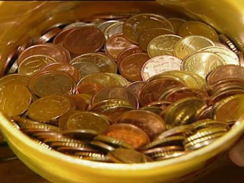 Los españoles apenas dejan unos céntimos de propina en restaurantes