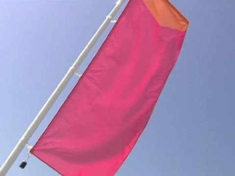 Las nuevas banderas indican cómo tomar el sol en la playa