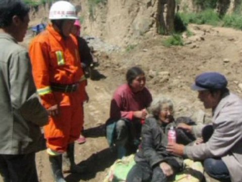 Al menos 47 muertos y casi 300 heridos en un terremoto de una magnitud de 6,6 grados