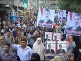 Miles de partidarios y detractores de Morsi se manifiestan en Egipto