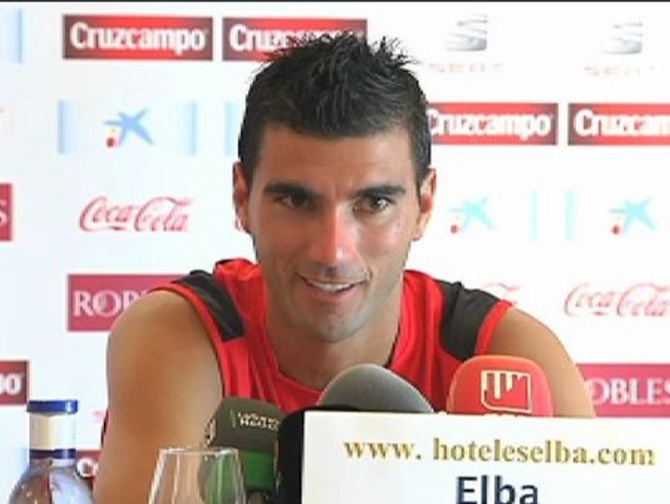 José Antonio Reyes "en el Atlético de Madrid estuve jugando por la banda derecha y espero que se repita"