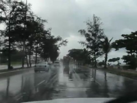 La isla se prepara ante la inminente llegada de la tormenta tropical