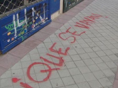 Atacan tres sedes del Partido Popular en Madrid