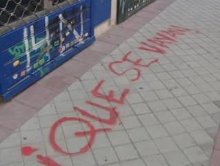 Atacan tres sedes del Partido Popular en Madrid