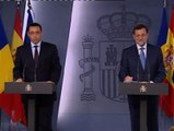 Un periodista rumano le arranca a Rajoy la respuesta sobre Bárcenas