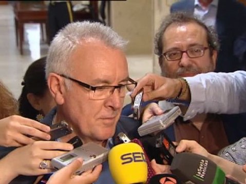 Cayo Lara: Cospedal debe explicar por qué ha mentido