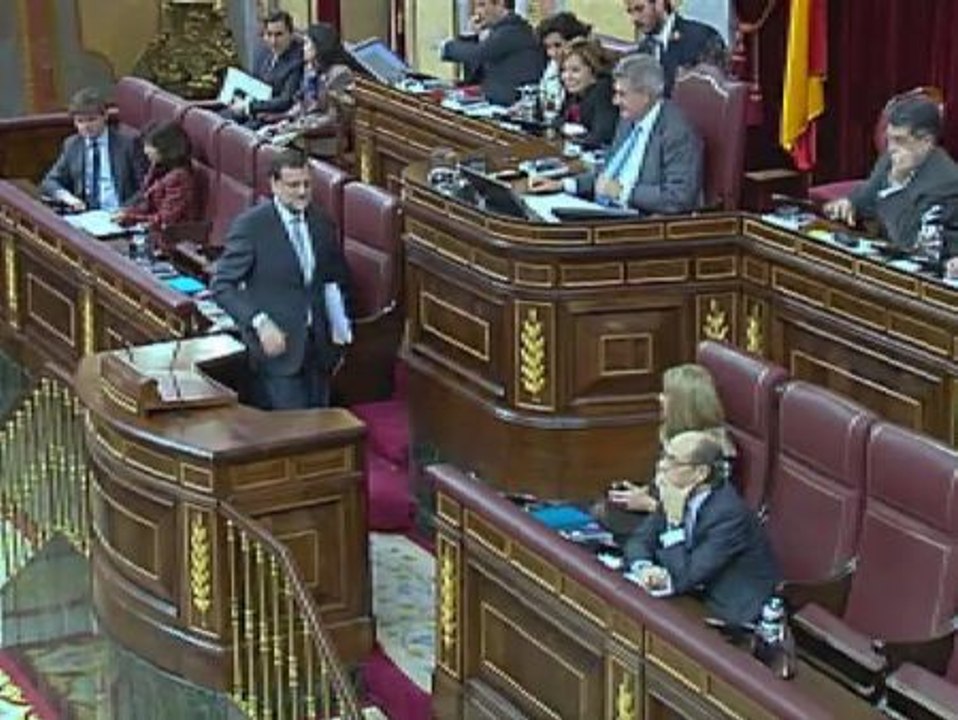 El PSOE se plantea presentar una moción de censura contra Rajoy