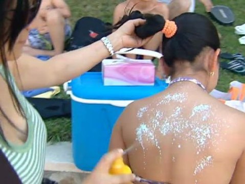 La piel de los niños absorbe tres veces más sol que la de los adultos